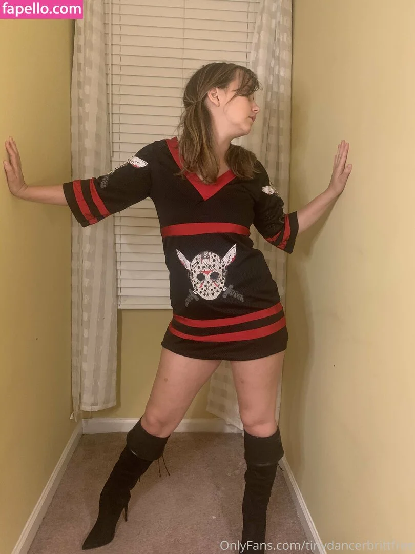tinydancerbrittfree Onlyfans Photo Gallery 