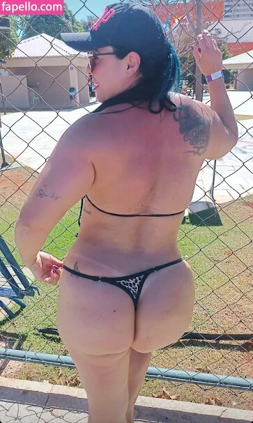 Karllen Kell Onlyfans Photo Gallery 