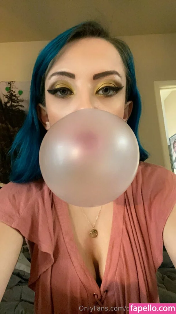 daildoseofthed Onlyfans Photo Gallery 