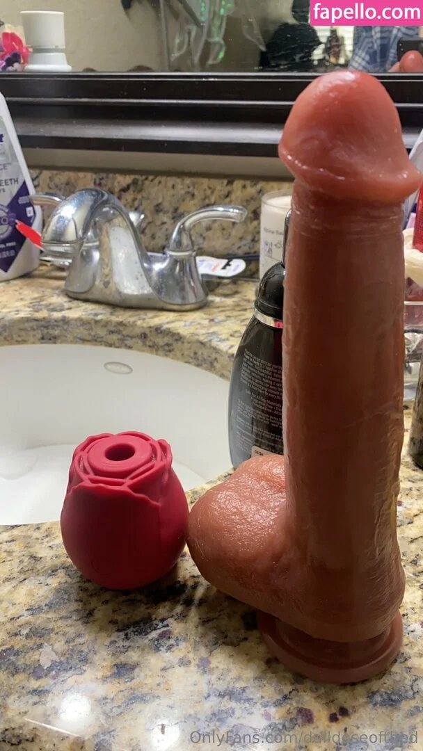 daildoseofthed Onlyfans Photo Gallery 