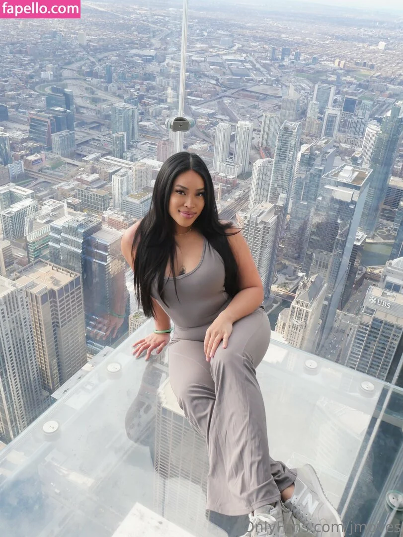 jmoves Onlyfans Photo Gallery 