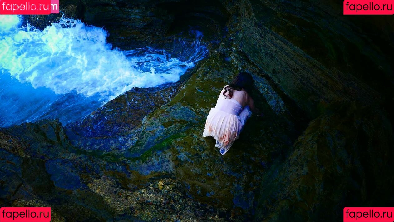 Bella Ossi Onlyfans Photo Gallery 