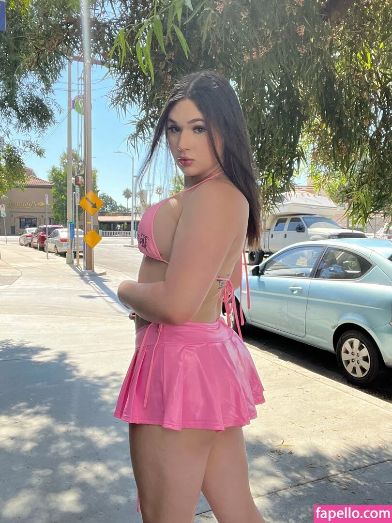 onlymaiaclayre Onlyfans Photo Gallery 