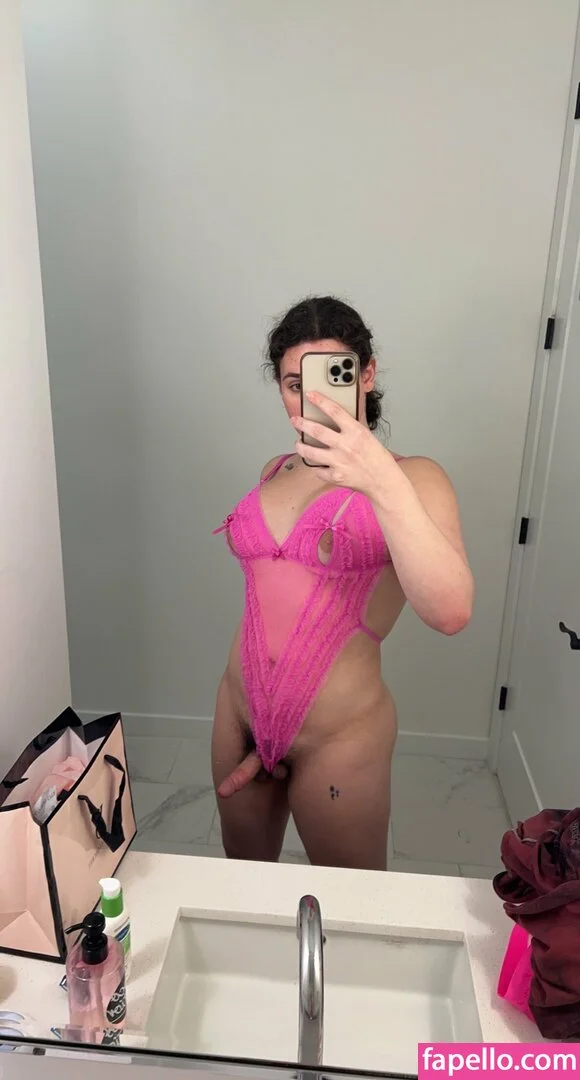 onlymaiaclayre Onlyfans Photo Gallery 