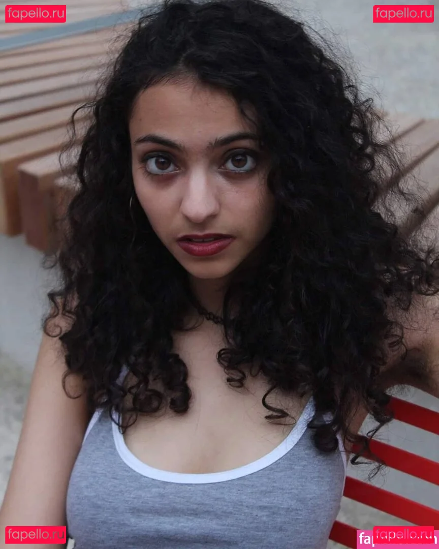 Becca Khalil Onlyfans Photo Gallery 