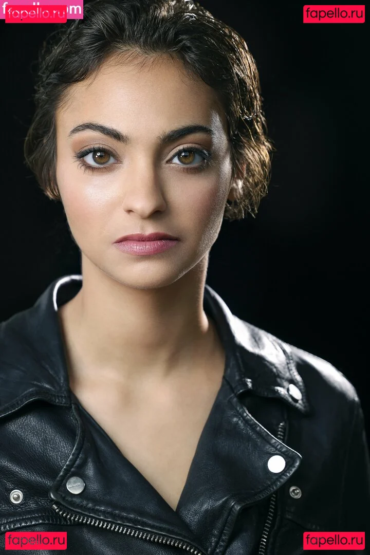 Becca Khalil Onlyfans Photo Gallery 