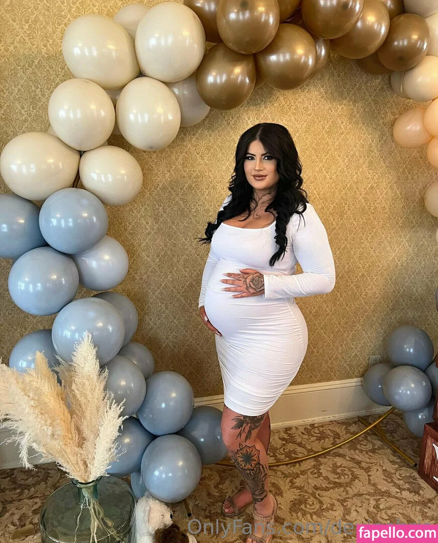 devinebria Onlyfans Photo Gallery 