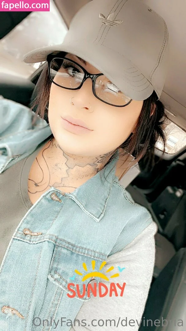 devinebria Onlyfans Photo Gallery 