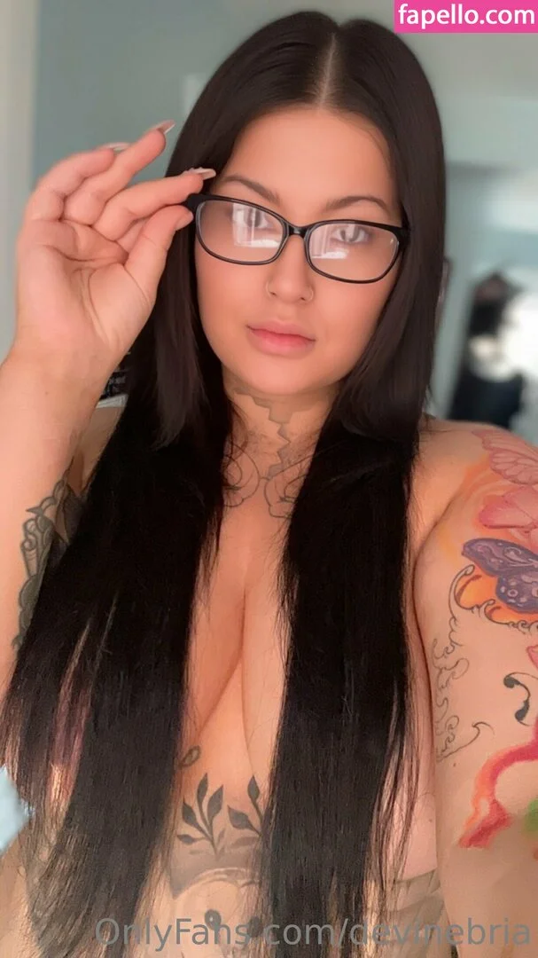 devinebria Onlyfans Photo Gallery 