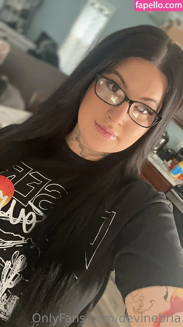 devinebria Onlyfans Photo Gallery 
