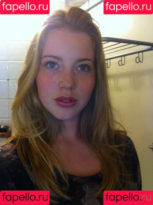 Braceyourself Onlyfans Photo Gallery 