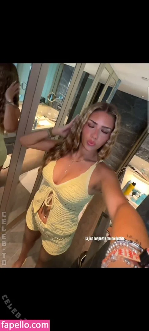 Mthlara Onlyfans Photo Gallery 