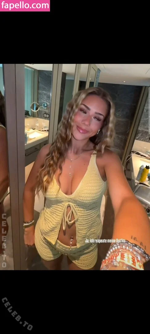 Mthlara Onlyfans Photo Gallery 