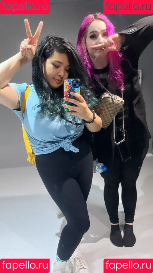 Akidearest Onlyfans Photo Gallery 