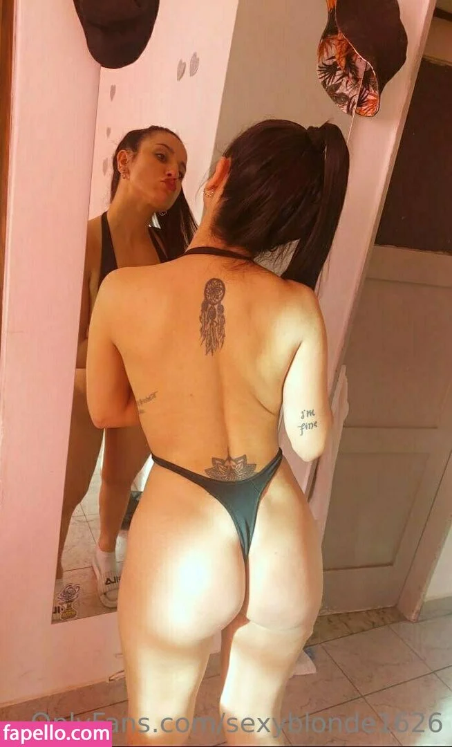 sexyblonde1626 Onlyfans Photo Gallery 