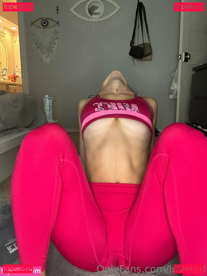 luvvred Onlyfans Photo Gallery 