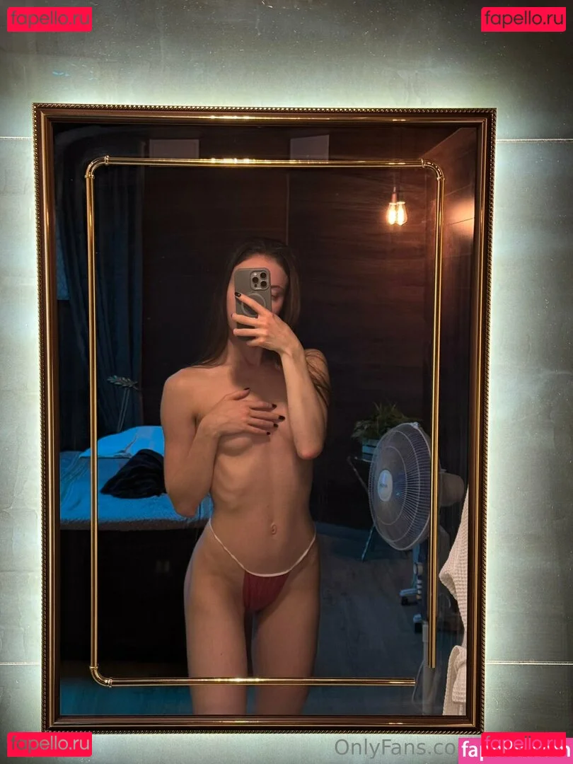 vikileroy Onlyfans Photo Gallery 