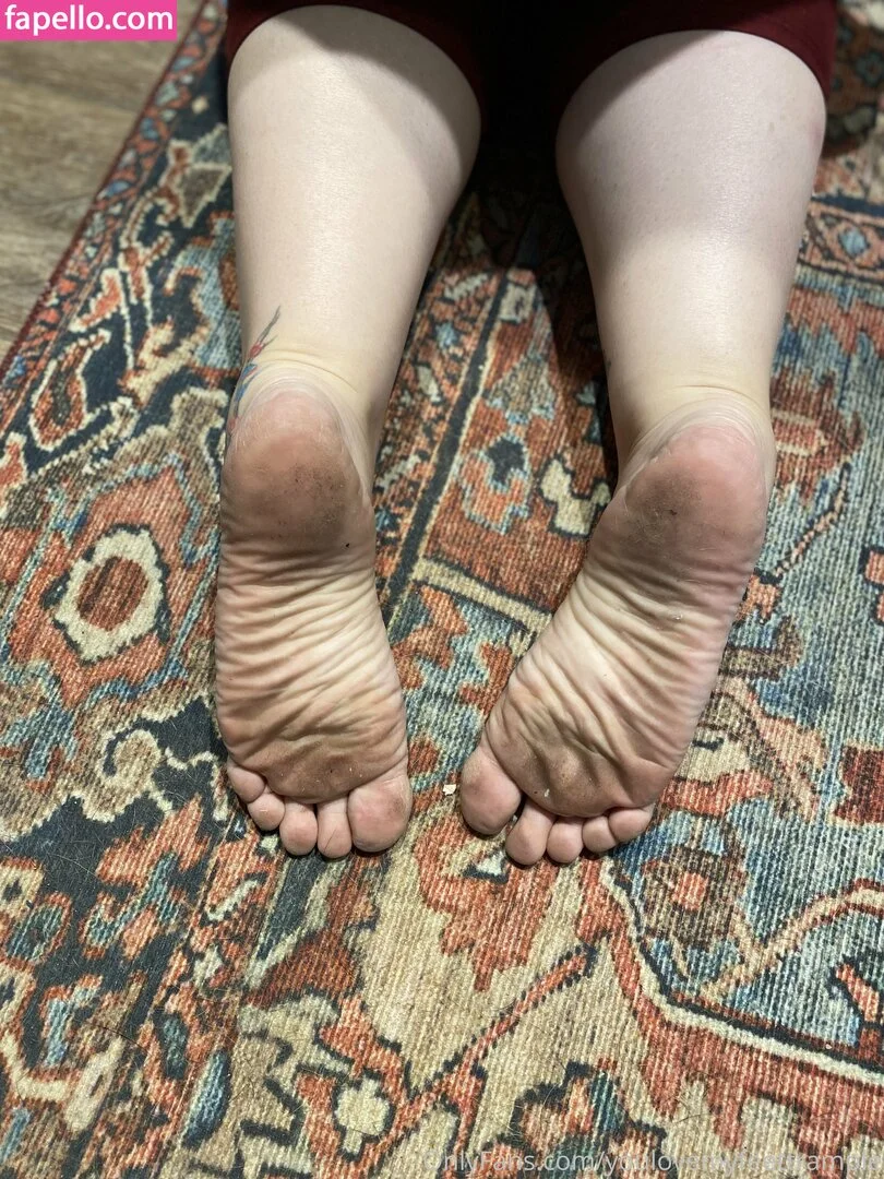 youlovemyfeettrample Onlyfans Photo Gallery 