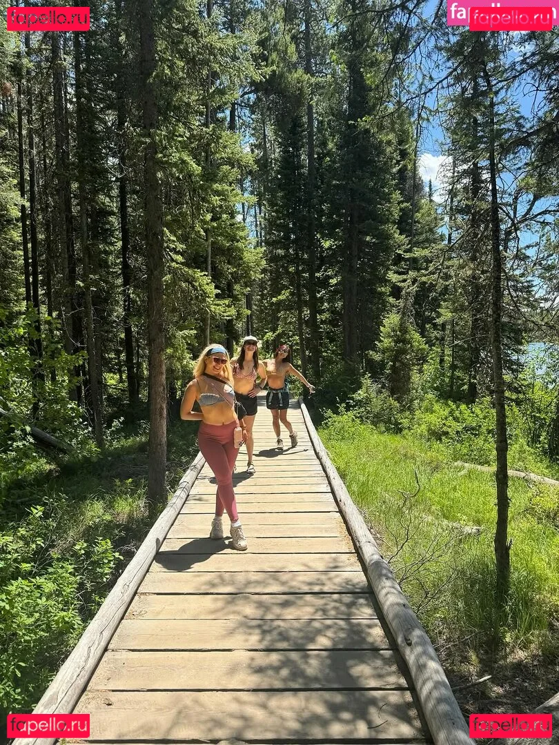 Sabrina Brier Onlyfans Photo Gallery 