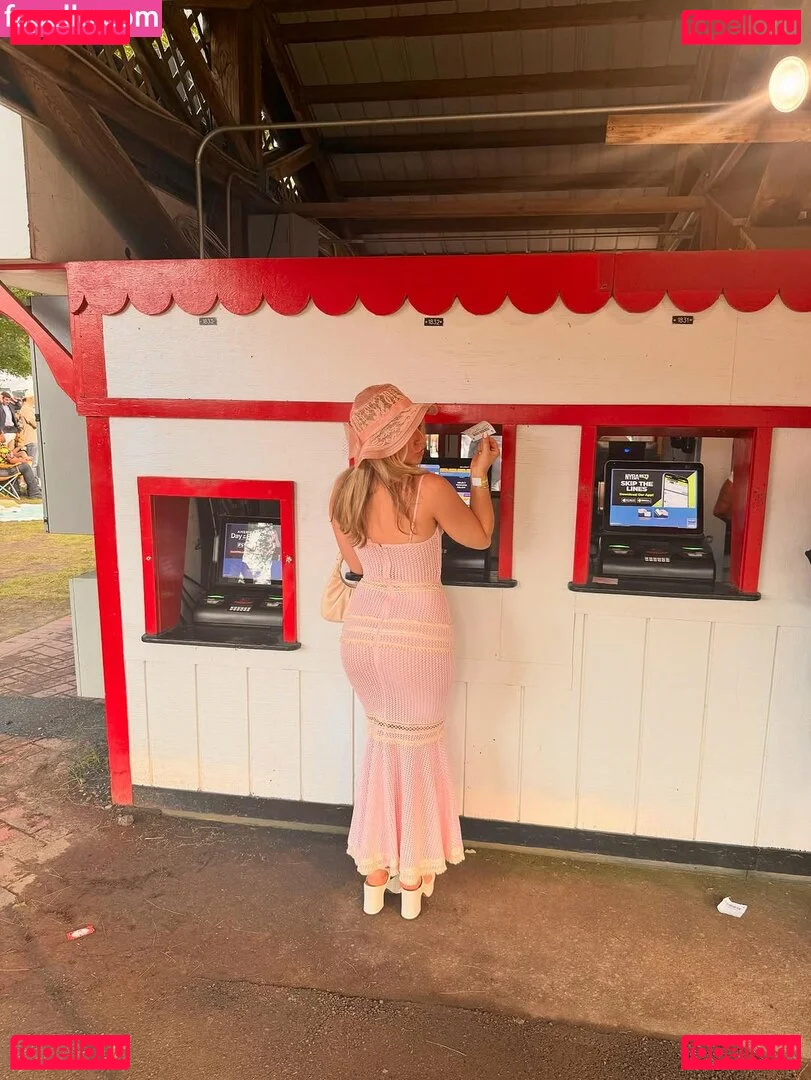 Sabrina Brier Onlyfans Photo Gallery 