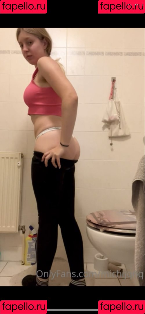 Mrs.kuechler Onlyfans Photo Gallery 