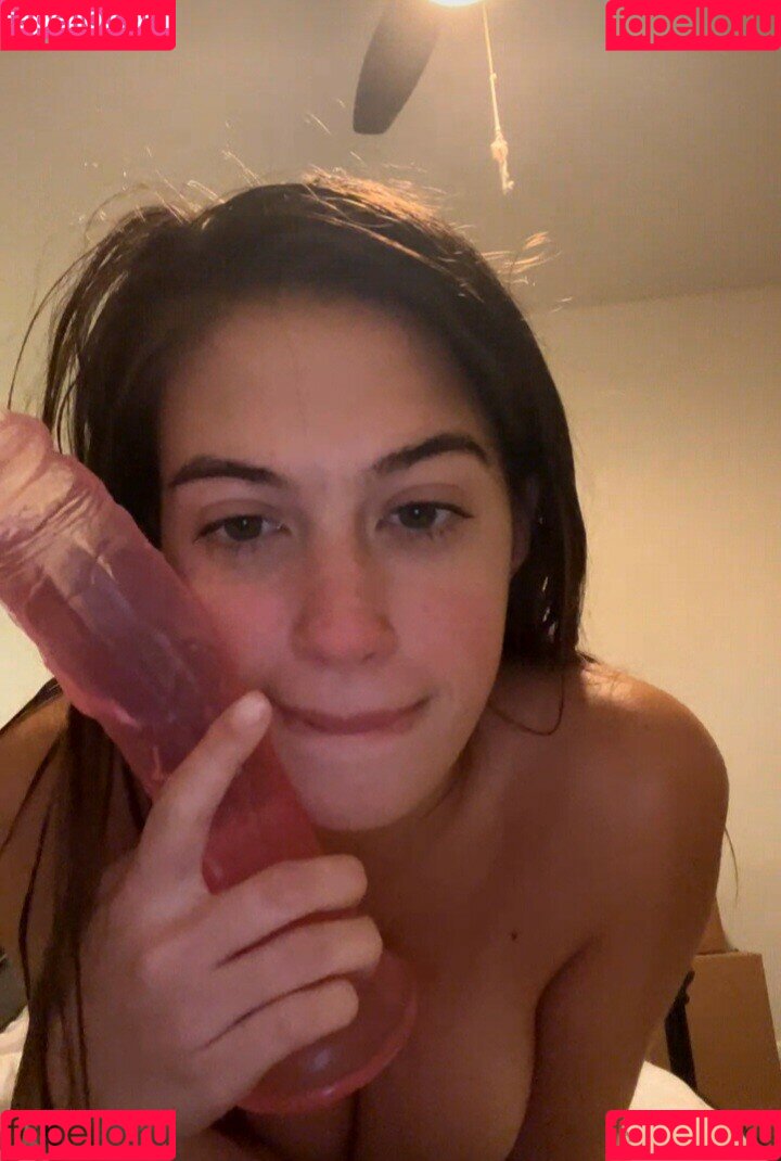 Ariana Orsborn Onlyfans Photo Gallery 