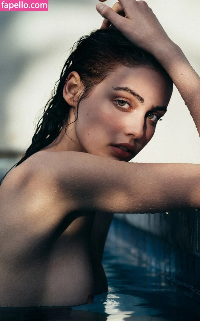 Sera Mann Onlyfans Photo Gallery 