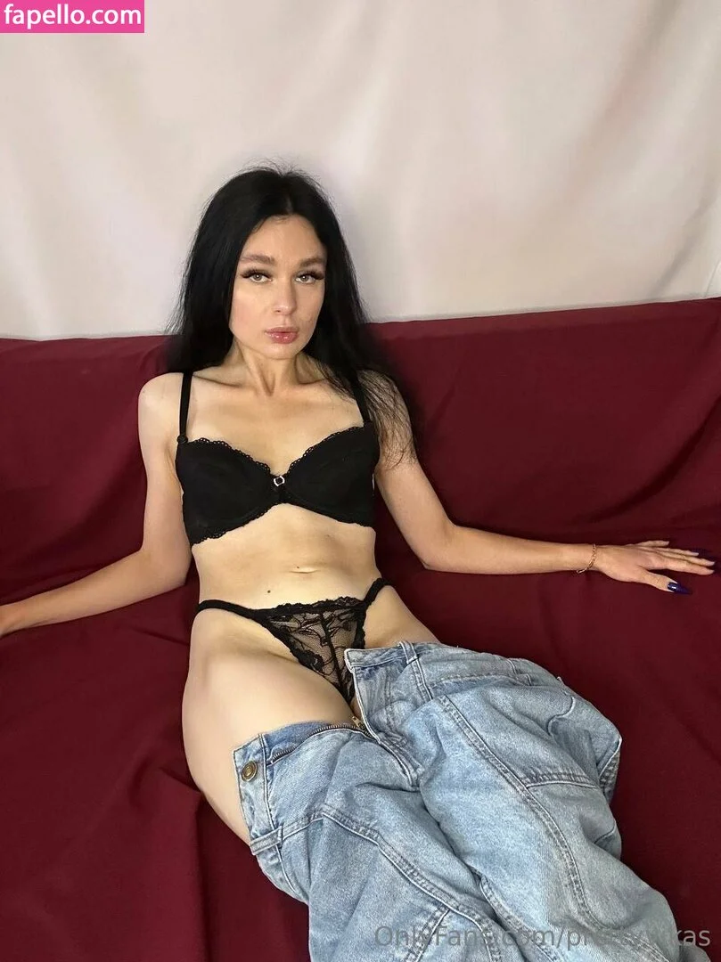 prettyvikas Onlyfans Photo Gallery 