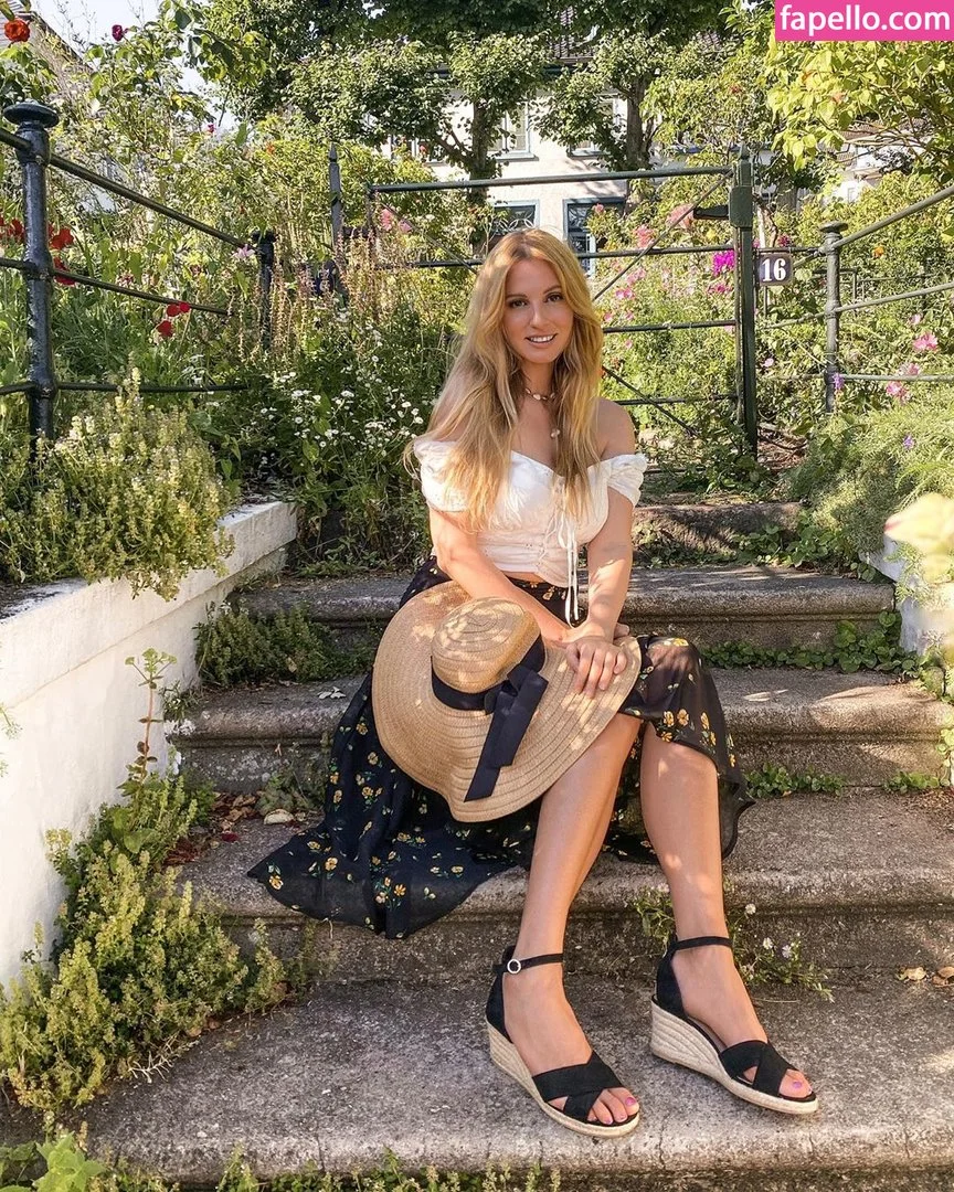 Melissamelody Onlyfans Photo Gallery 