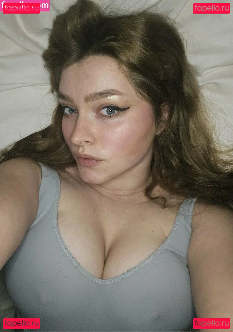 Itsschmolli Onlyfans Photo Gallery 