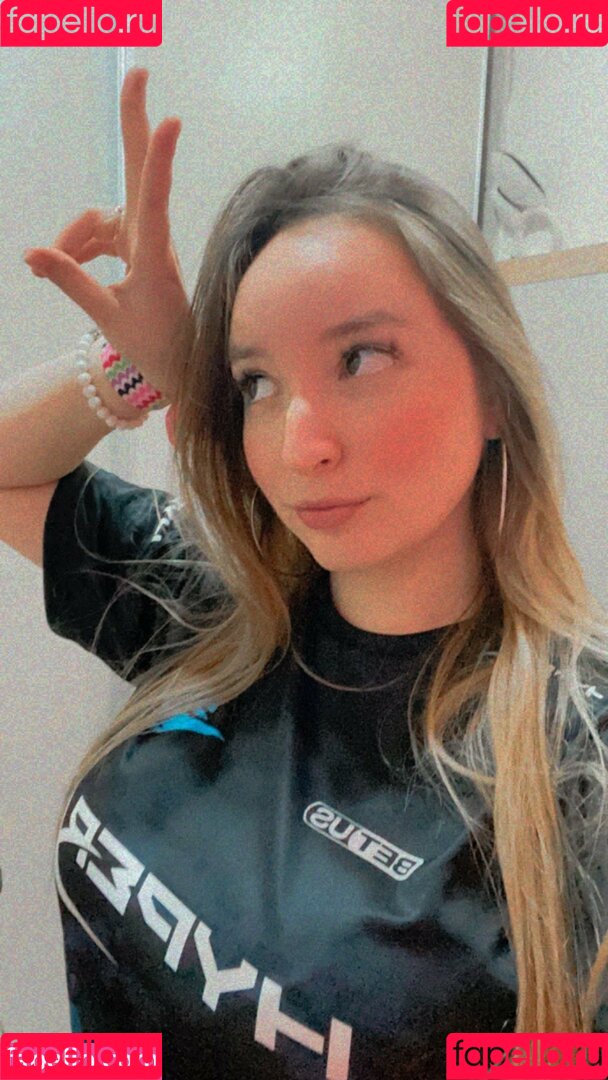 as_red99 Onlyfans Photo Gallery 