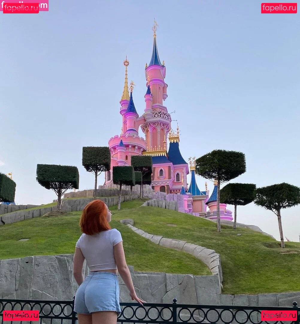 Miss Cherry Onlyfans Photo Gallery 