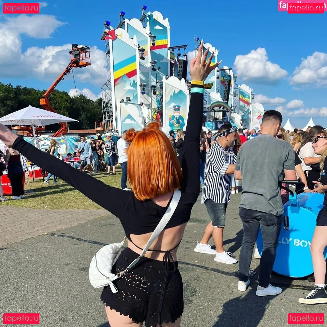 Miss Cherry Onlyfans Photo Gallery 