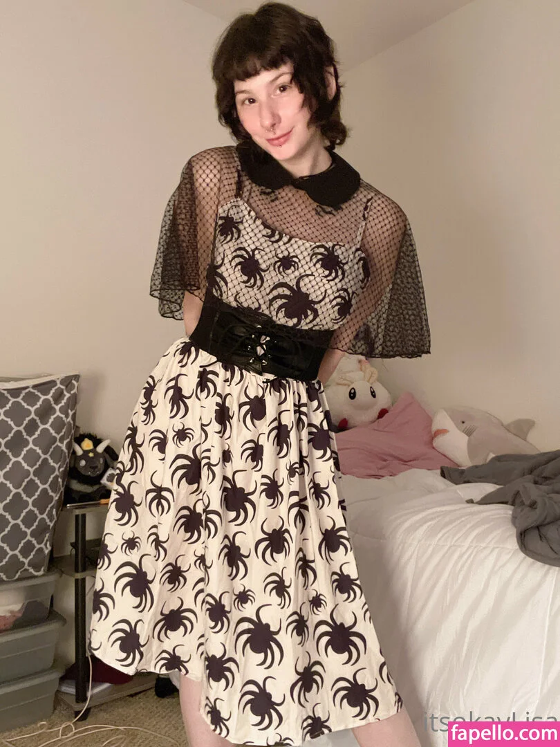 lisasayshello Onlyfans Photo Gallery 