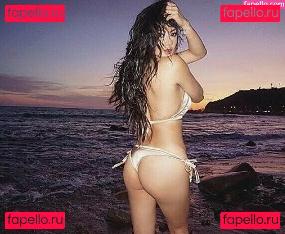 cinnabutton Onlyfans Photo Gallery 