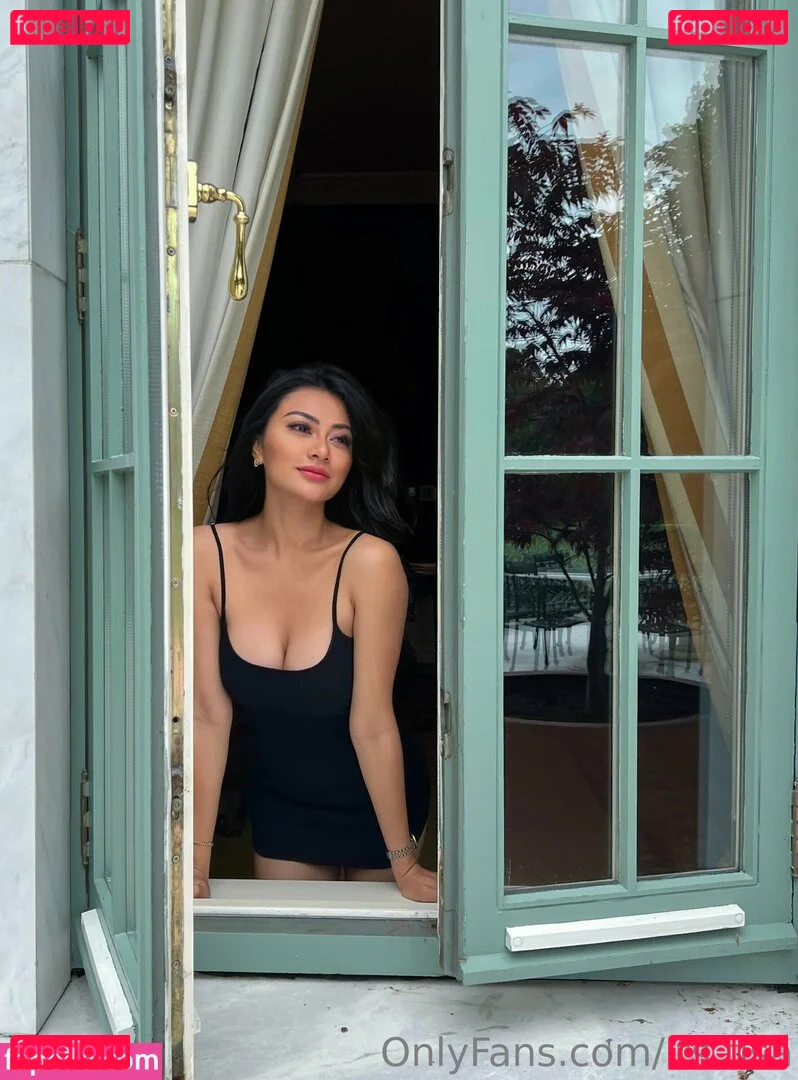 cinnabutton Onlyfans Photo Gallery 