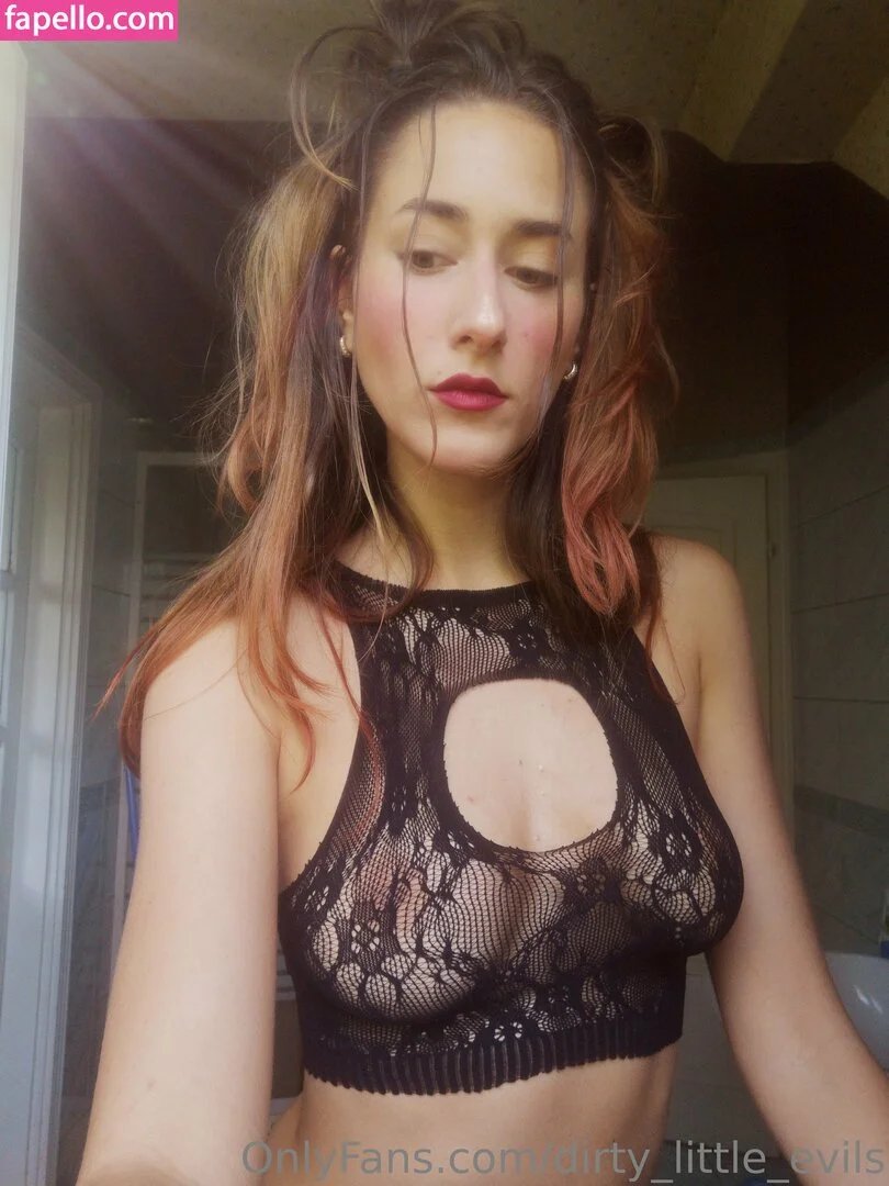 camomilleee Onlyfans Photo Gallery 