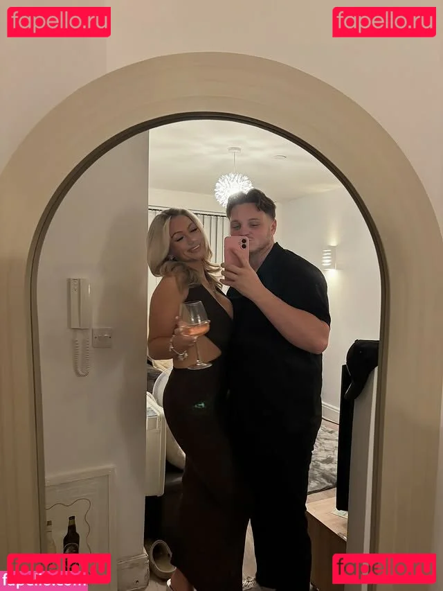 Abi Greasley Onlyfans Photo Gallery 