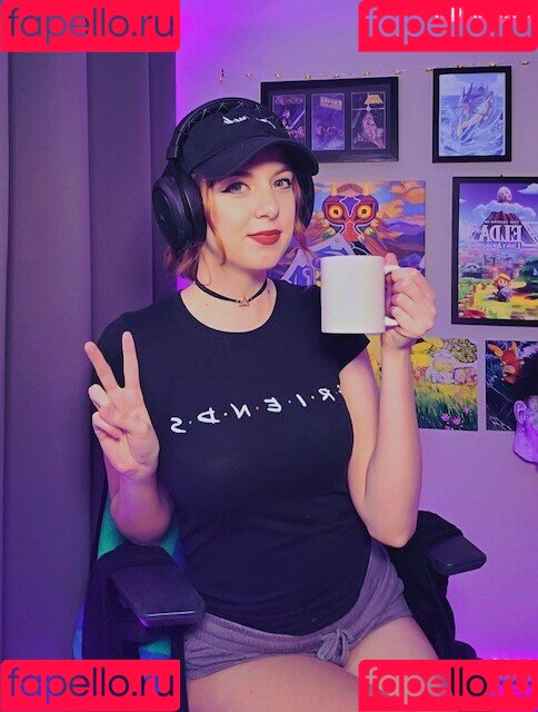 MaryMajora Onlyfans Photo Gallery 