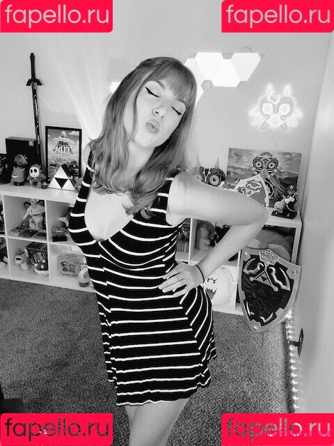 MaryMajora Onlyfans Photo Gallery 