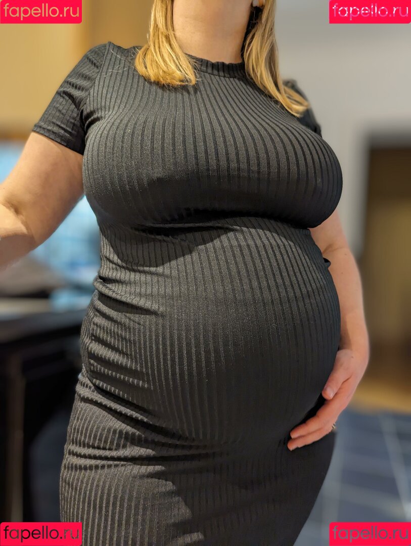 BustyyBella34H Onlyfans Photo Gallery 