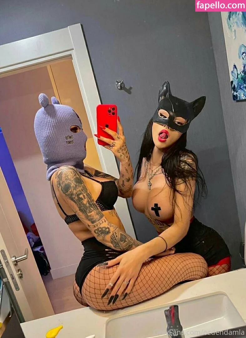 damlaozden Onlyfans Photo Gallery 