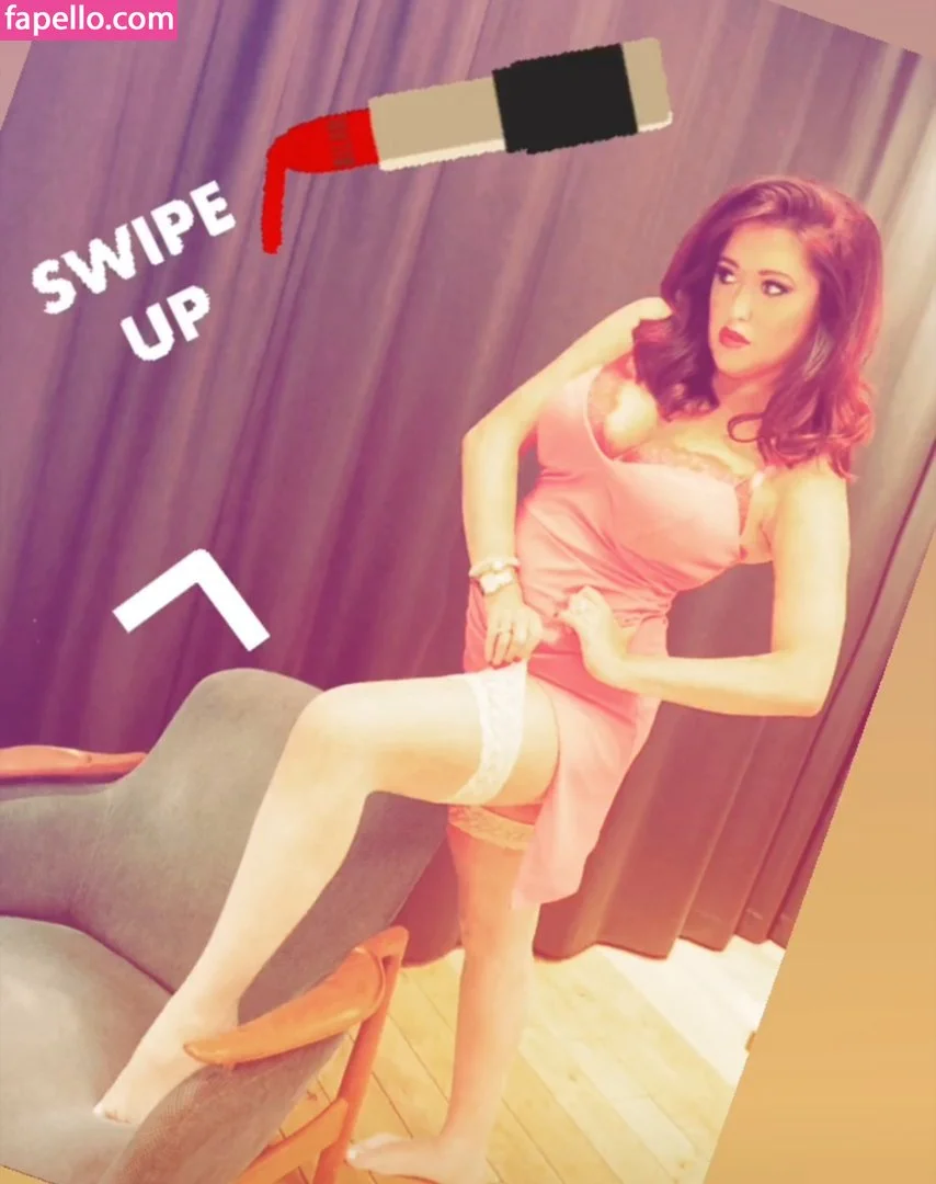 SoCalVal Onlyfans Photo Gallery 