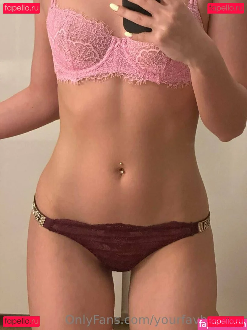 yourfavbeccah Onlyfans Photo Gallery 