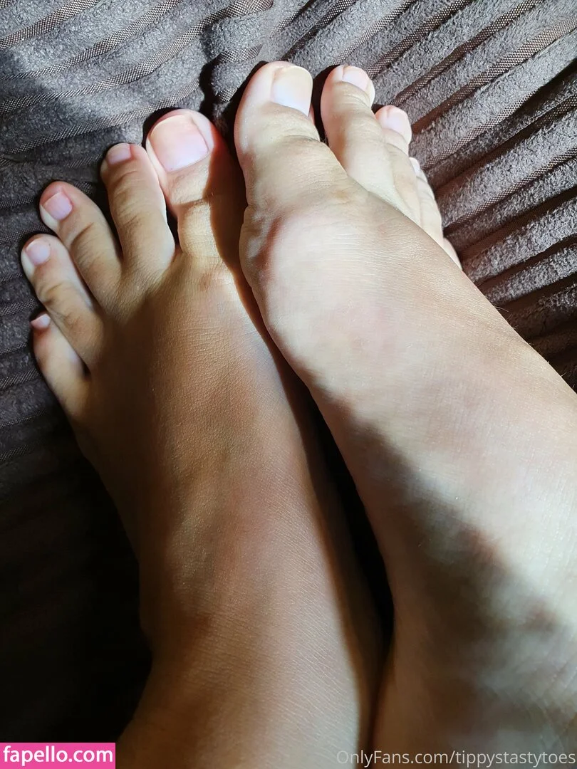 tippystastytoes Onlyfans Photo Gallery 
