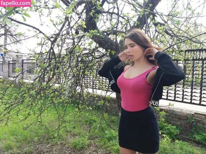 Mashamirt Onlyfans Photo Gallery 