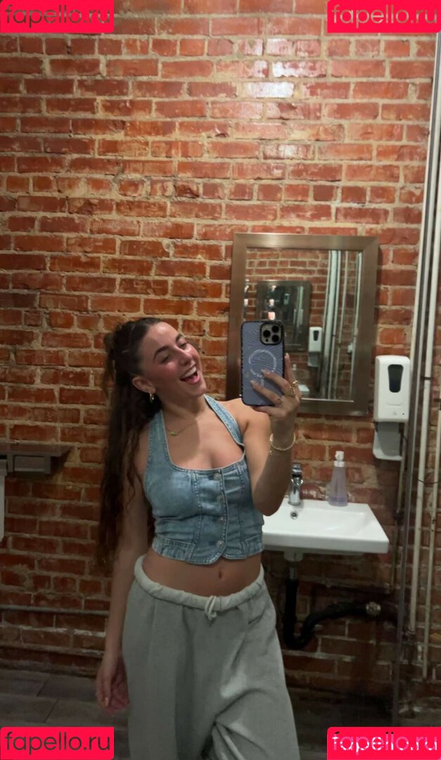 Gianina Onlyfans Photo Gallery 