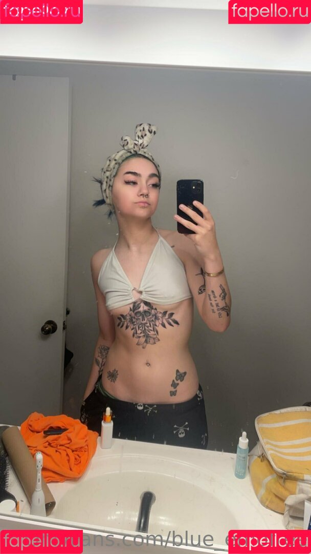 blue_emofree Onlyfans Photo Gallery 