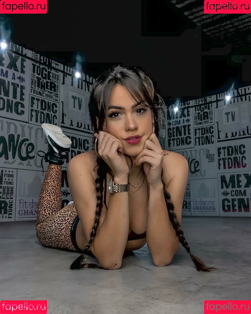 Taynah Smith Onlyfans Photo Gallery 