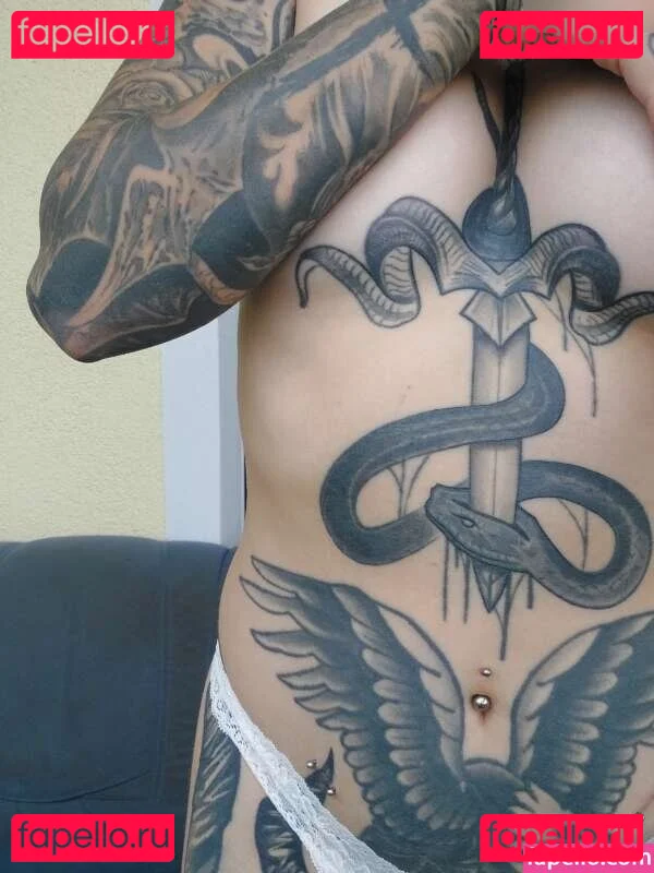 Tinatattoolady Onlyfans Photo Gallery 